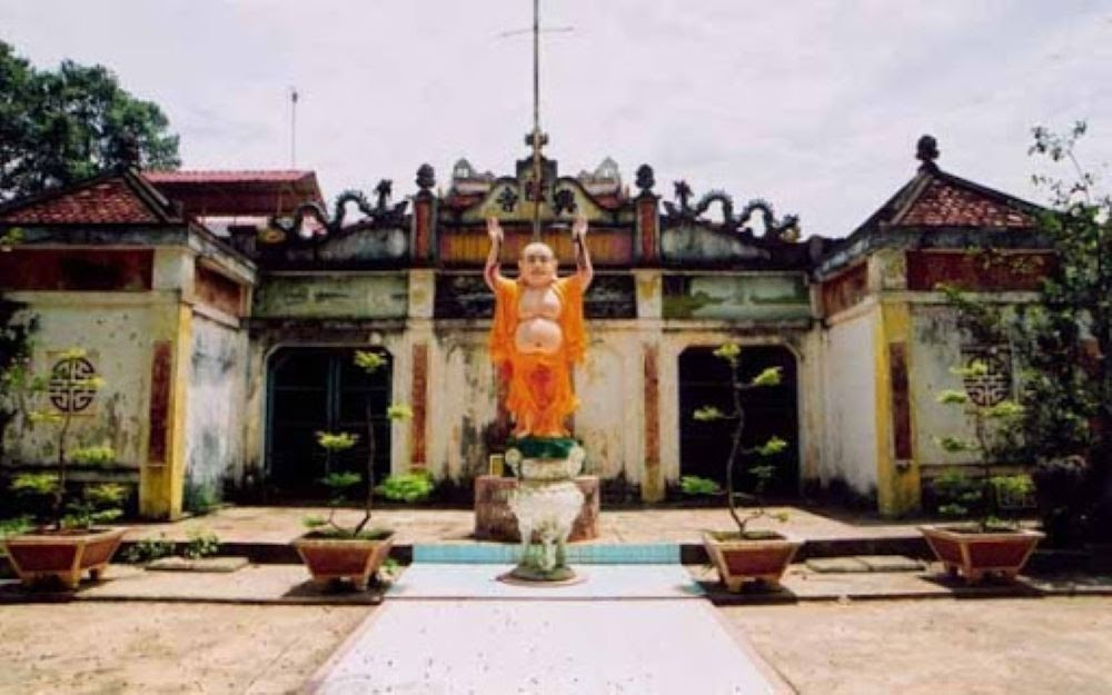 Thuê xe đi 12 cảnh chùa ở Bình Dương